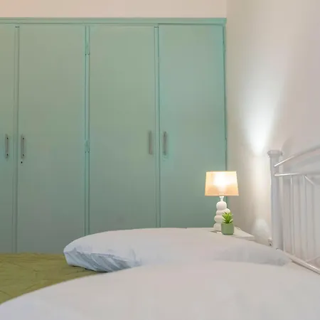 Appartement 5 Steps From The Sea