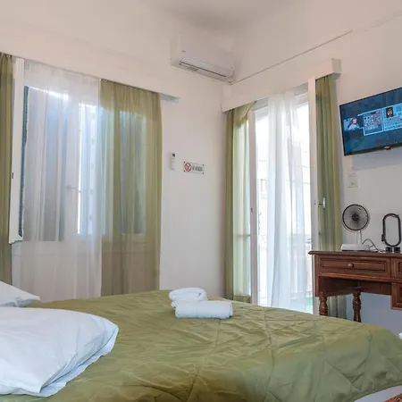 5 Steps From The Sea * Kalamata