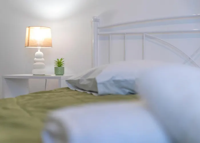 아파트 5 Steps From The Sea