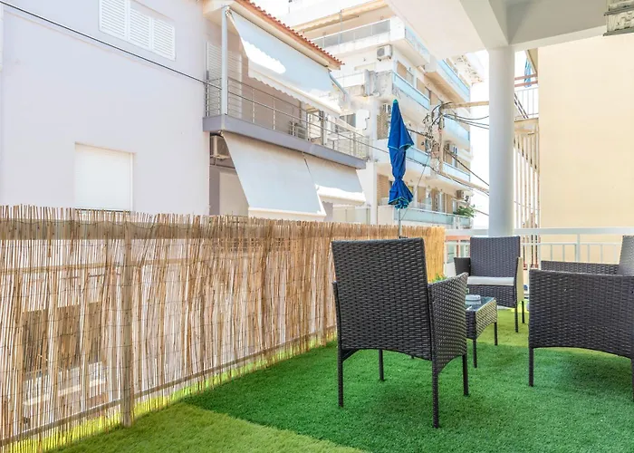 5 Steps From The Sea Apartamento Kalamata