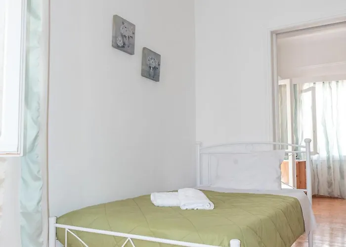 5 Steps From The Sea